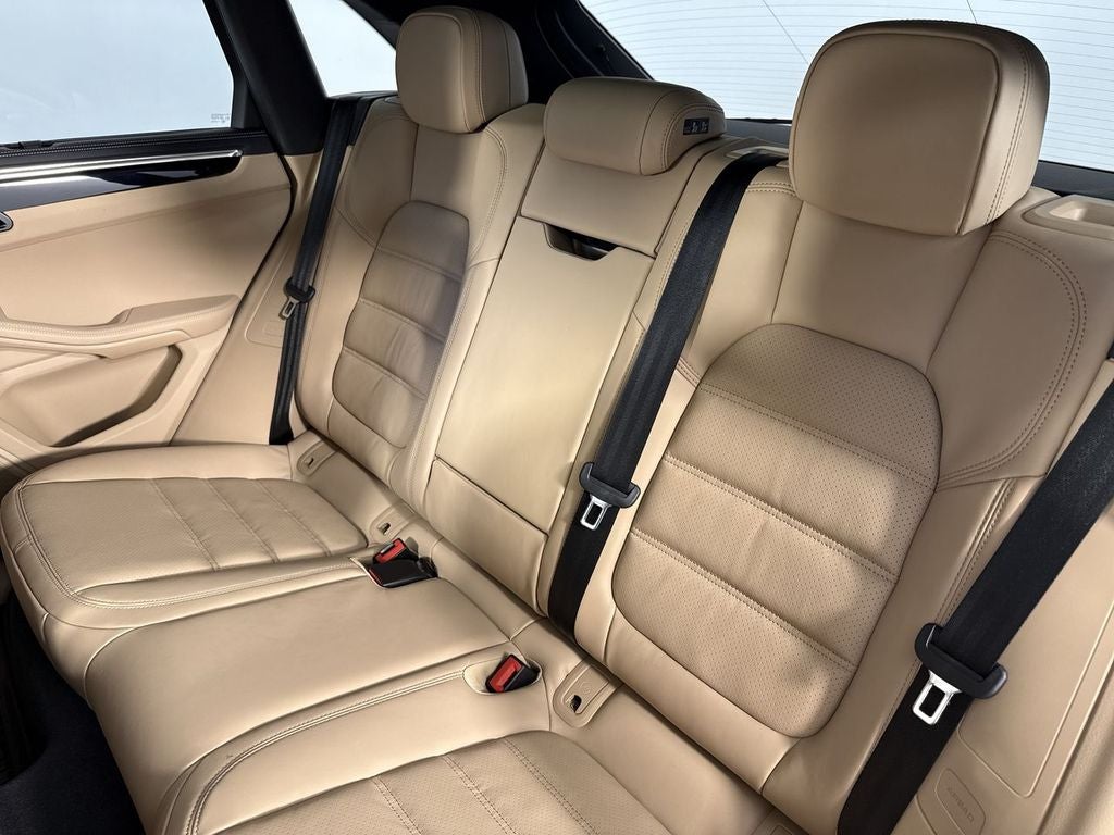 2026 Porsche Macan Macan S
