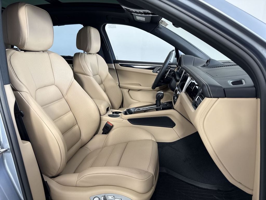 2026 Porsche Macan Macan S
