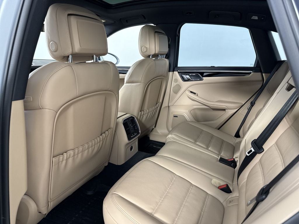 2026 Porsche Macan Macan S