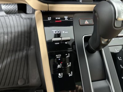 2026 Porsche Macan Macan S
