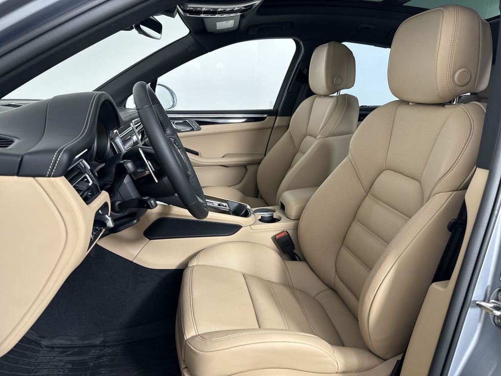 2026 Porsche Macan Macan S