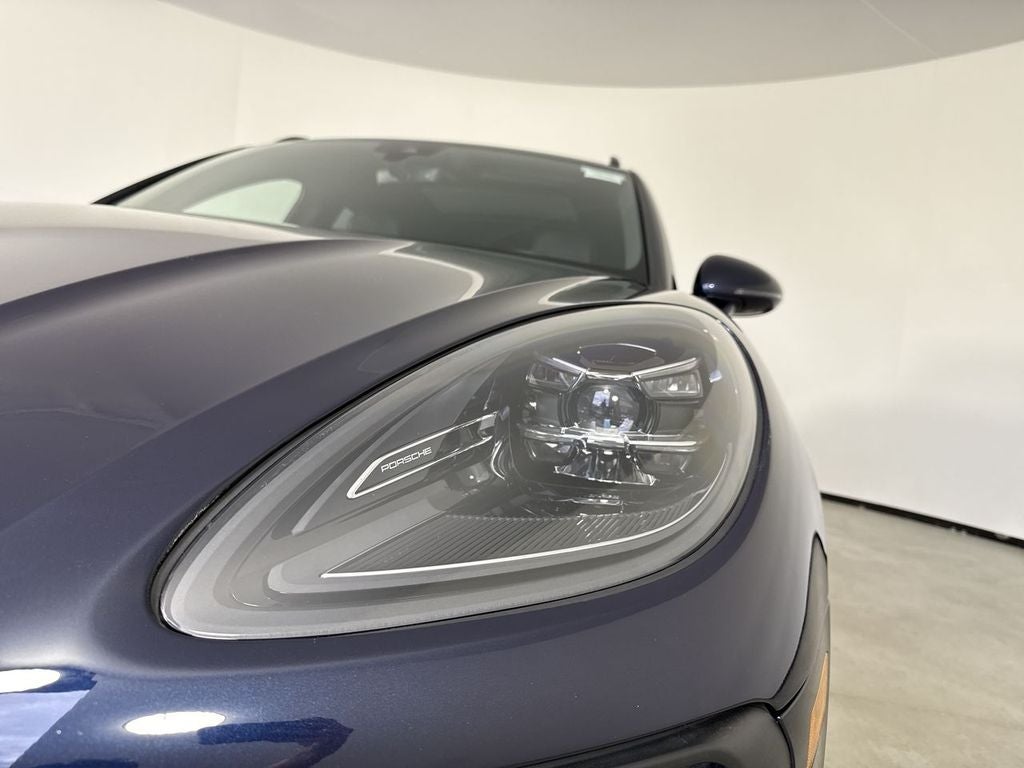 2022 Porsche Macan Macan S