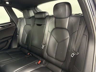 2022 Porsche Macan Macan S
