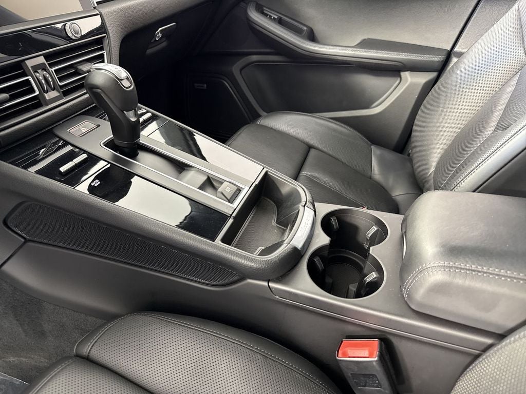 2022 Porsche Macan Macan S