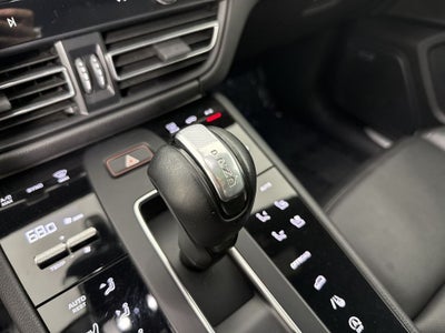 2022 Porsche Macan Macan S