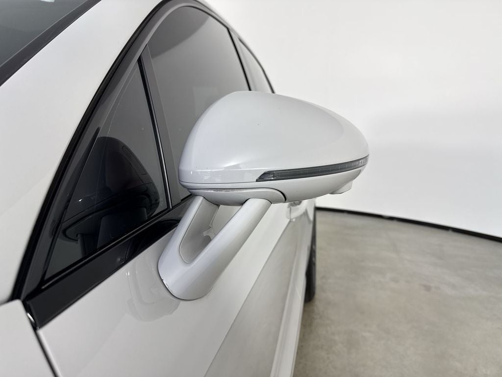 2023 Porsche Macan S