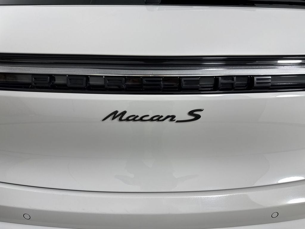 2023 Porsche Macan S