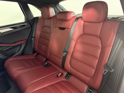 2023 Porsche Macan S