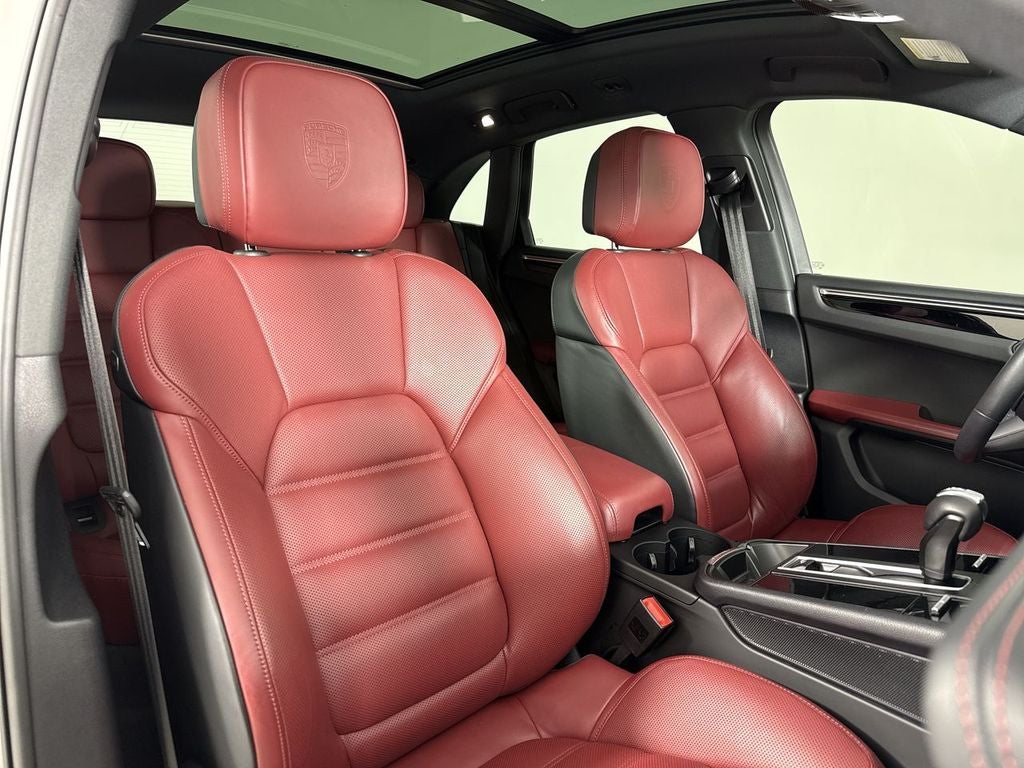 2023 Porsche Macan S