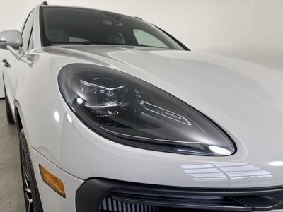 2023 Porsche Macan S
