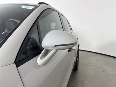 2023 Porsche Macan S