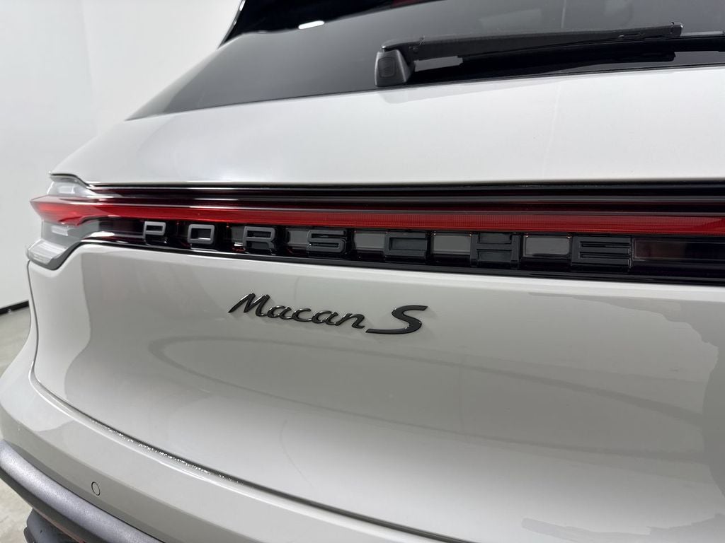 2023 Porsche Macan S