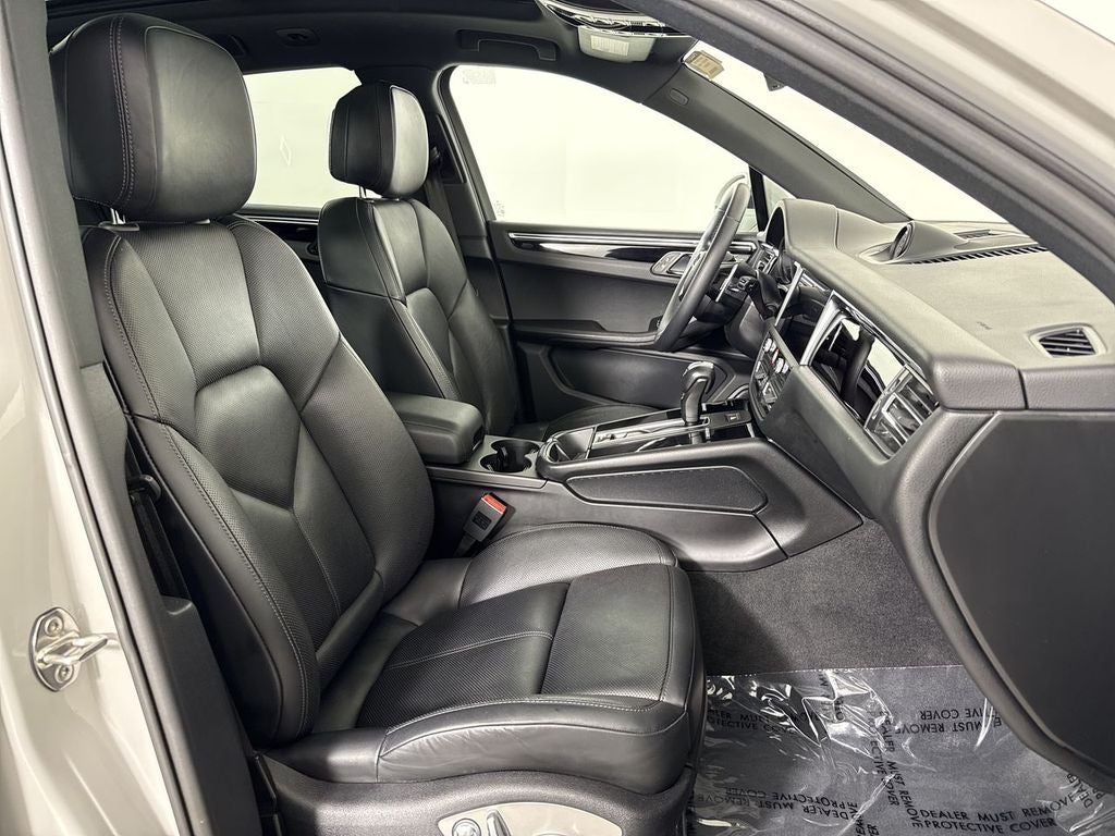 2023 Porsche Macan S