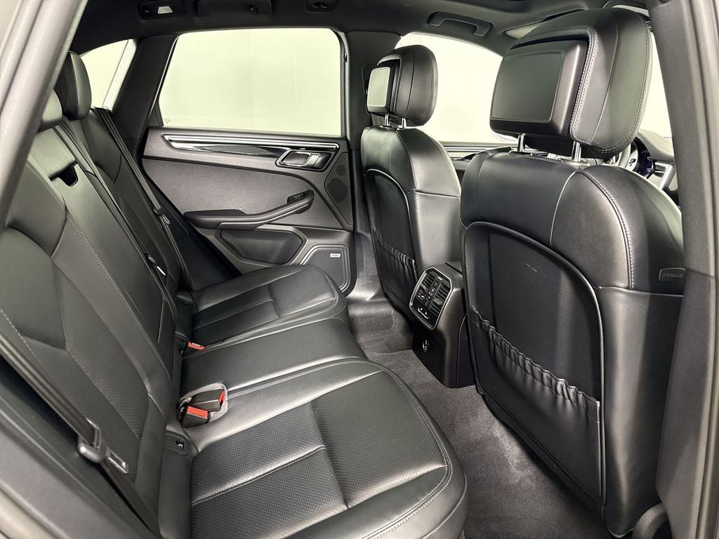 2023 Porsche Macan S