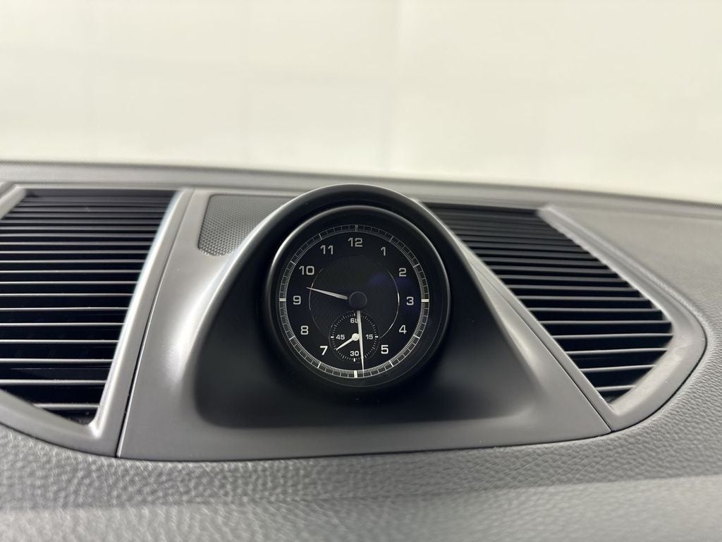 2023 Porsche Macan S