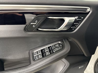 2023 Porsche Macan S