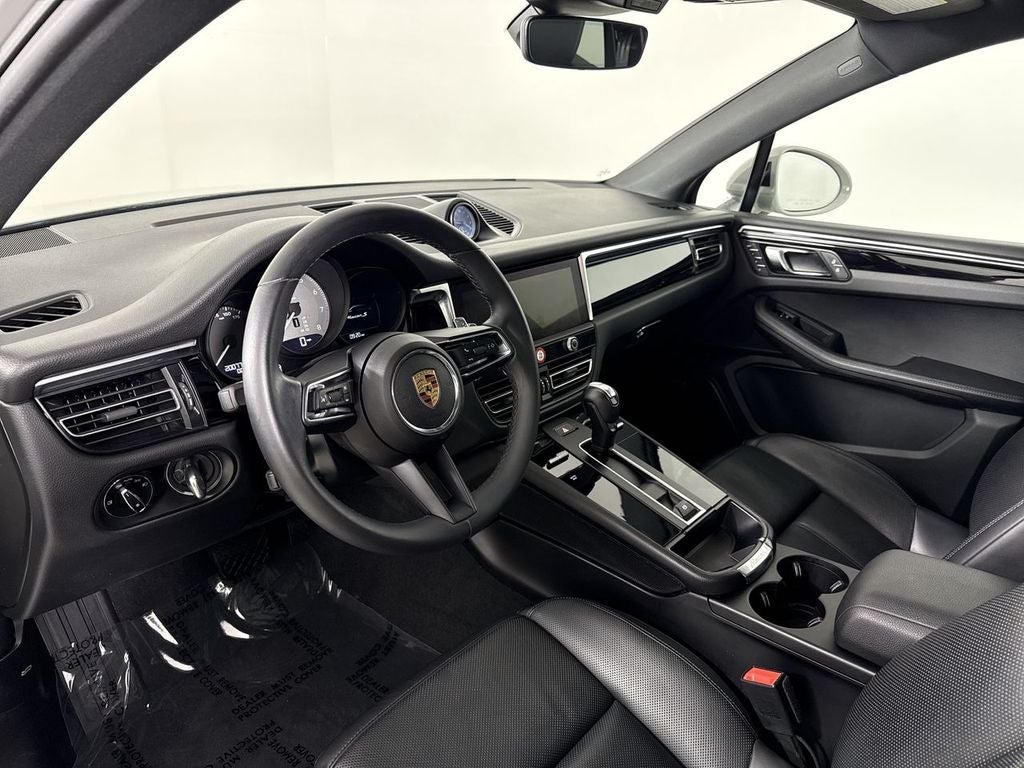 2023 Porsche Macan S