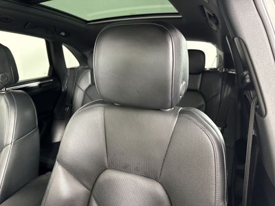 2023 Porsche Macan S