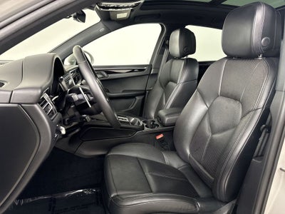 2023 Porsche Macan S