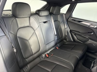2024 Porsche Macan Macan S