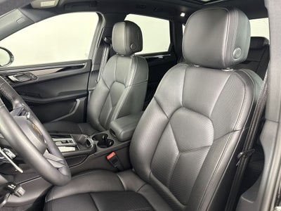 2024 Porsche Macan Macan S