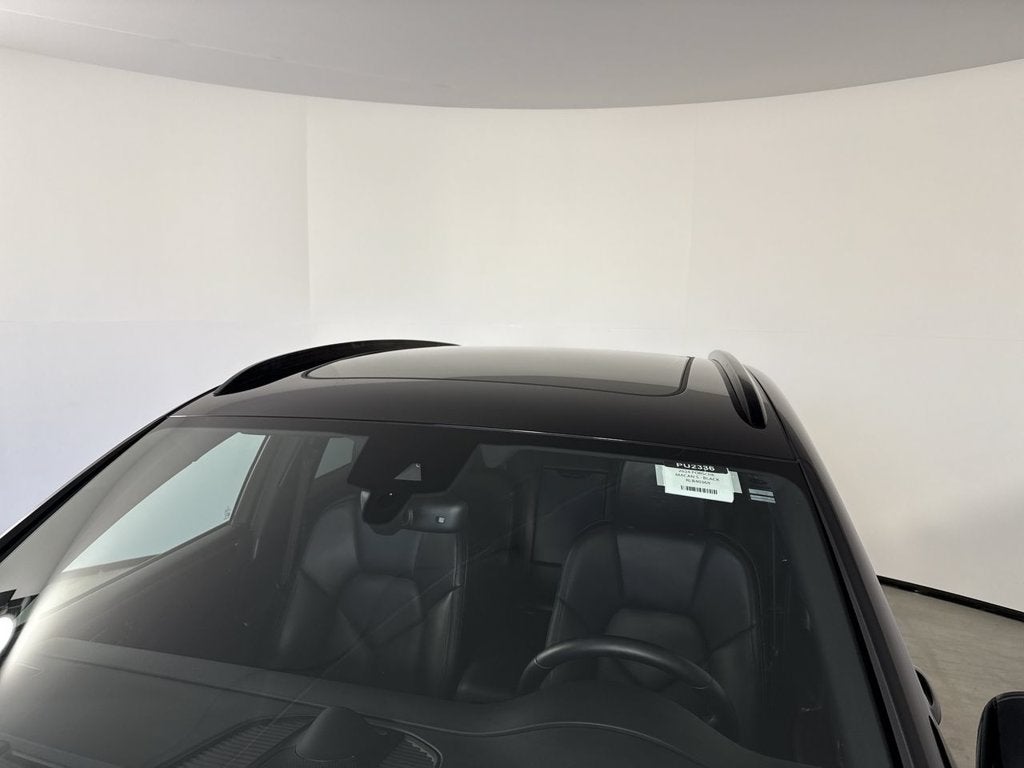 2024 Porsche Macan S