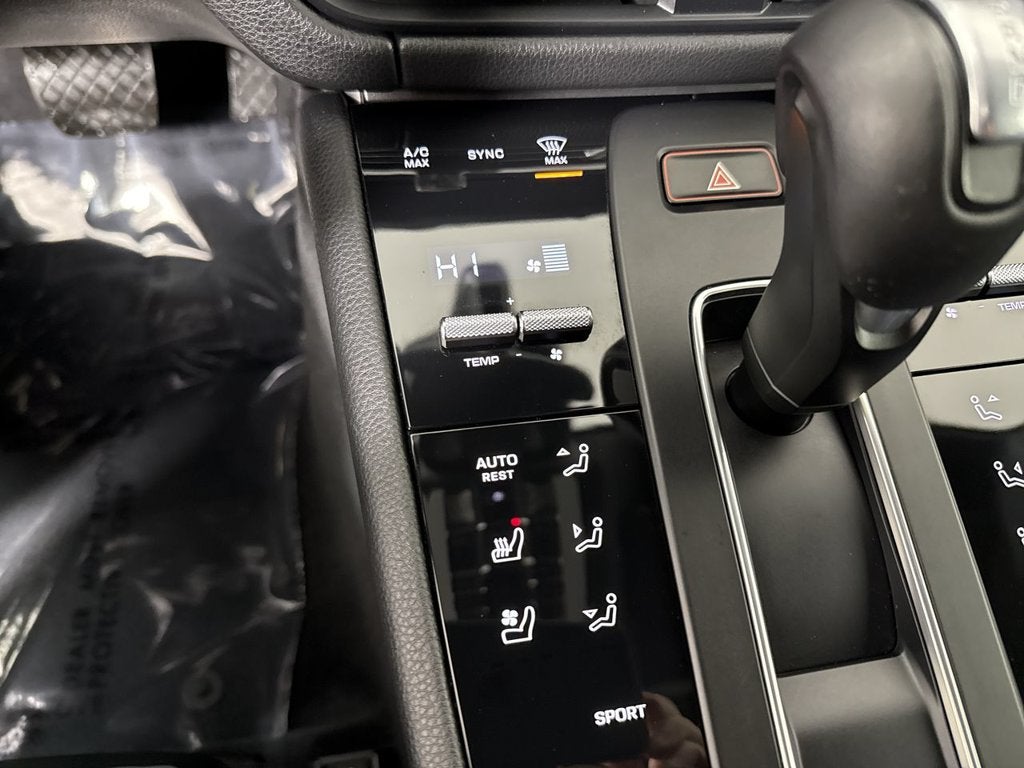 2024 Porsche Macan S