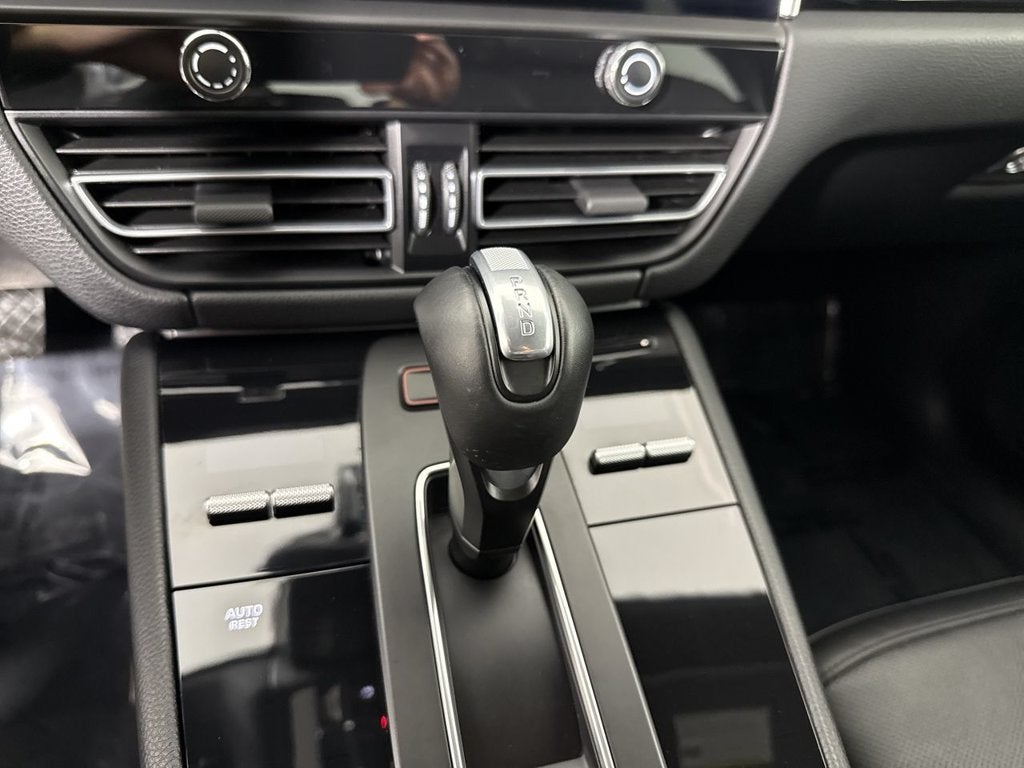 2024 Porsche Macan S