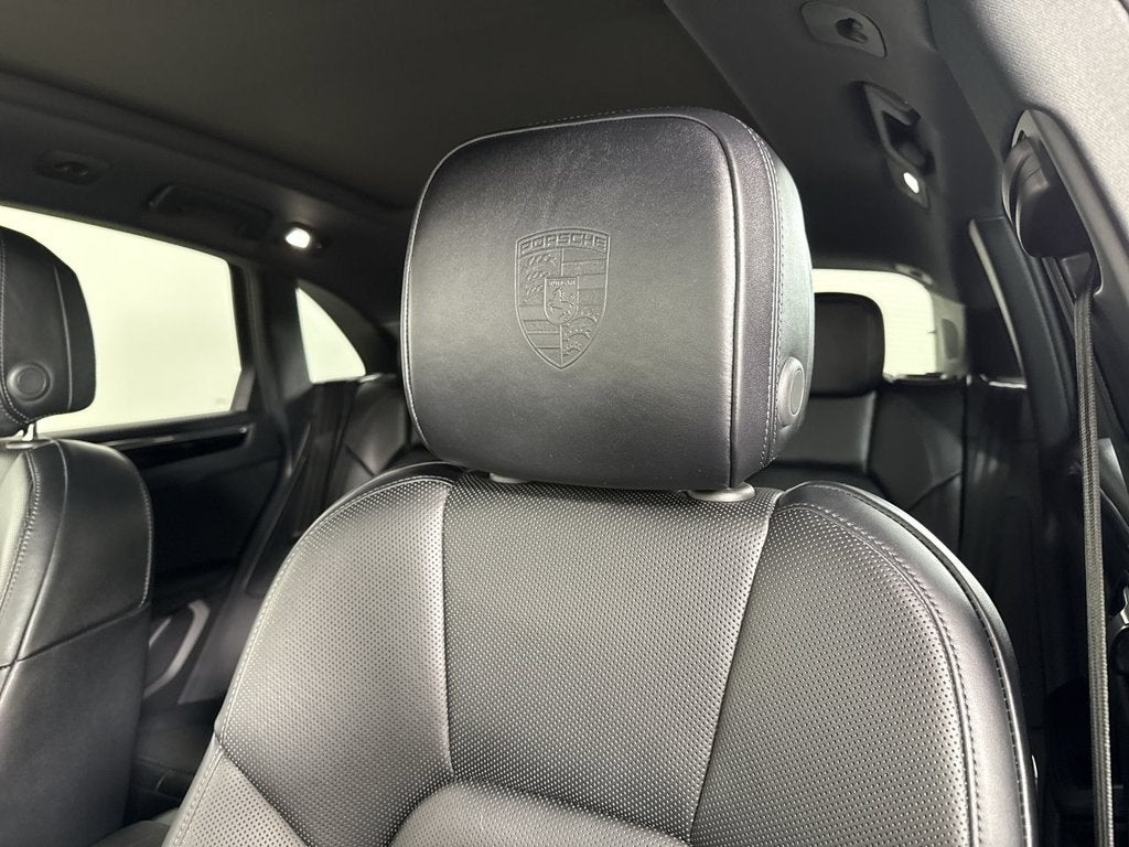 2024 Porsche Macan S