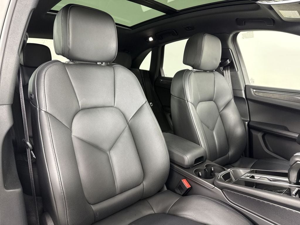 2025 Porsche Macan Macan S