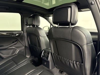 2025 Porsche Macan Macan S