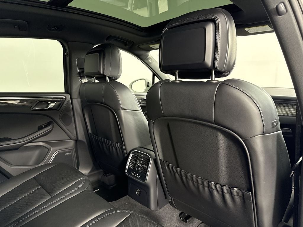 2025 Porsche Macan Macan S