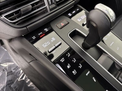 2025 Porsche Macan Macan S