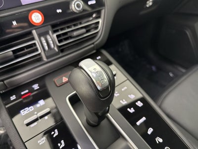 2025 Porsche Macan Macan S