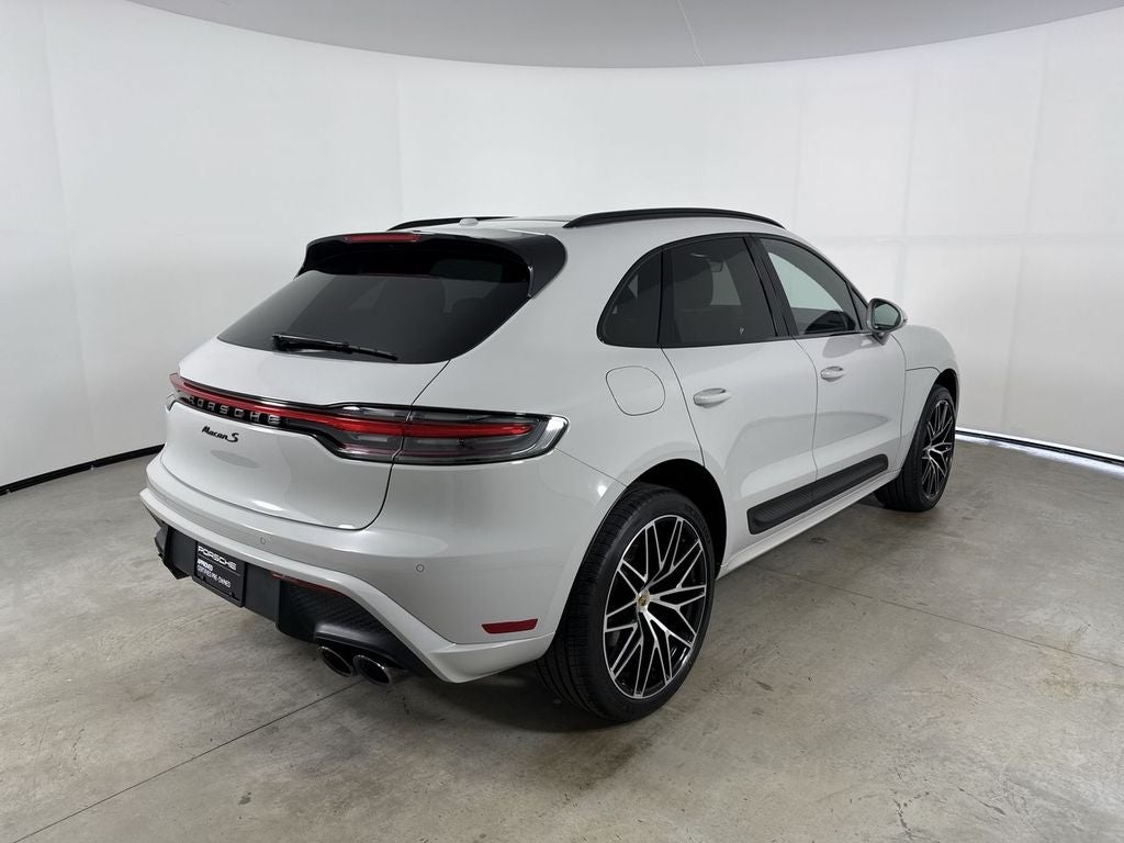 2025 Porsche Macan Macan S