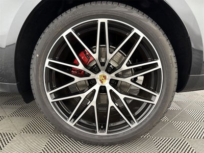 2025 Porsche Macan S