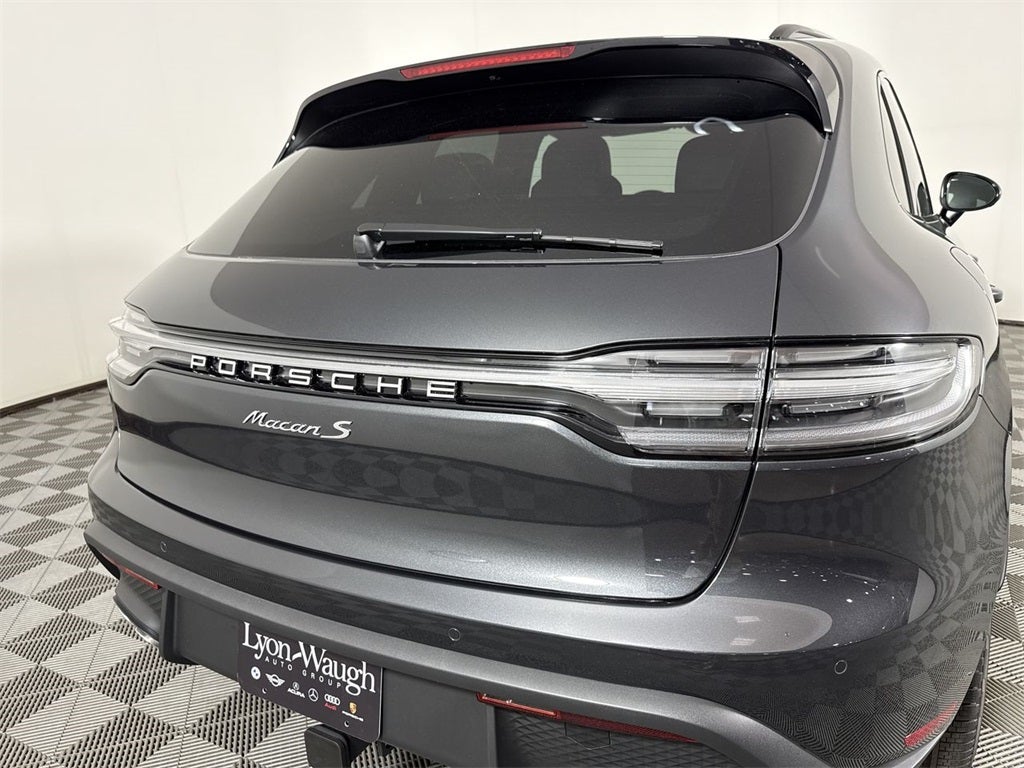 2025 Porsche Macan S