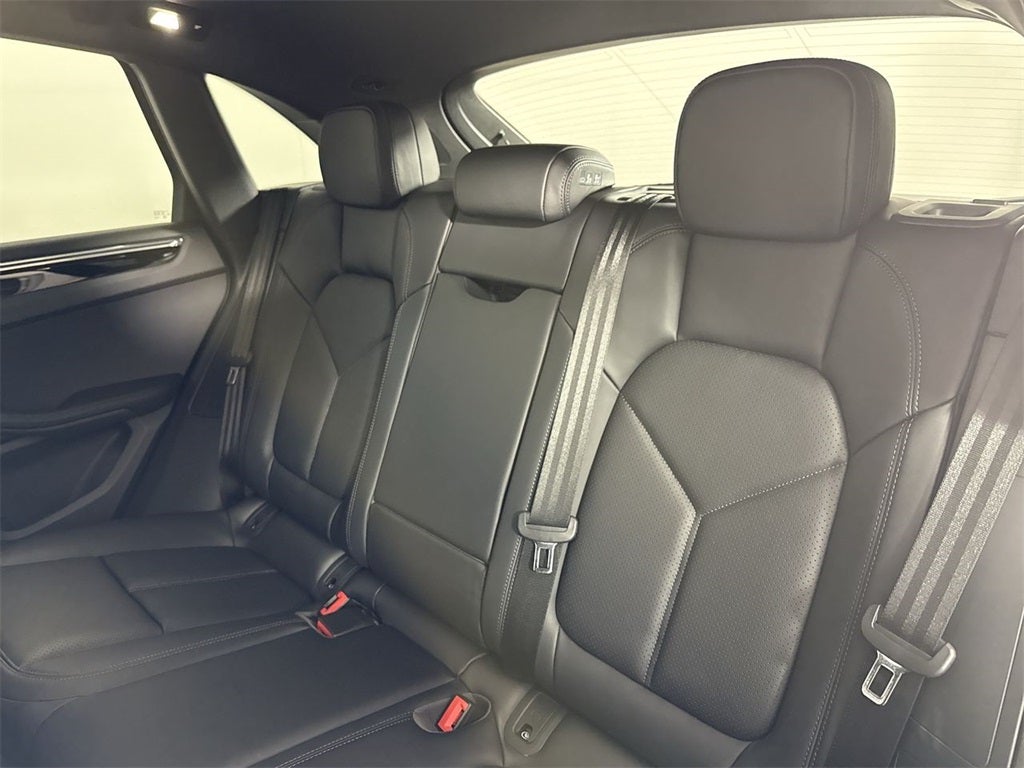 2025 Porsche Macan S