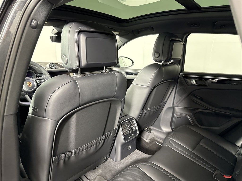 2025 Porsche Macan S