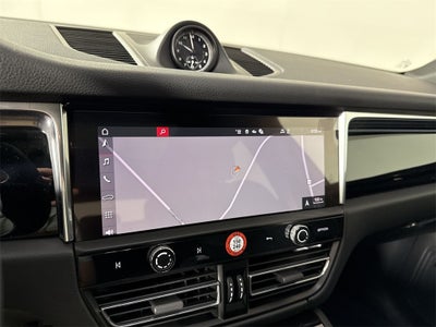 2025 Porsche Macan S