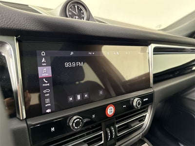 2025 Porsche Macan S