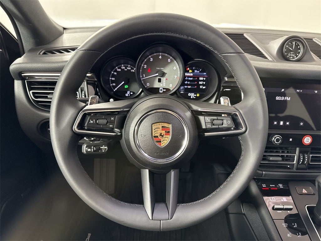 2025 Porsche Macan S