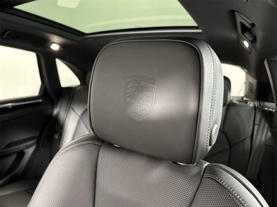 2025 Porsche Macan S
