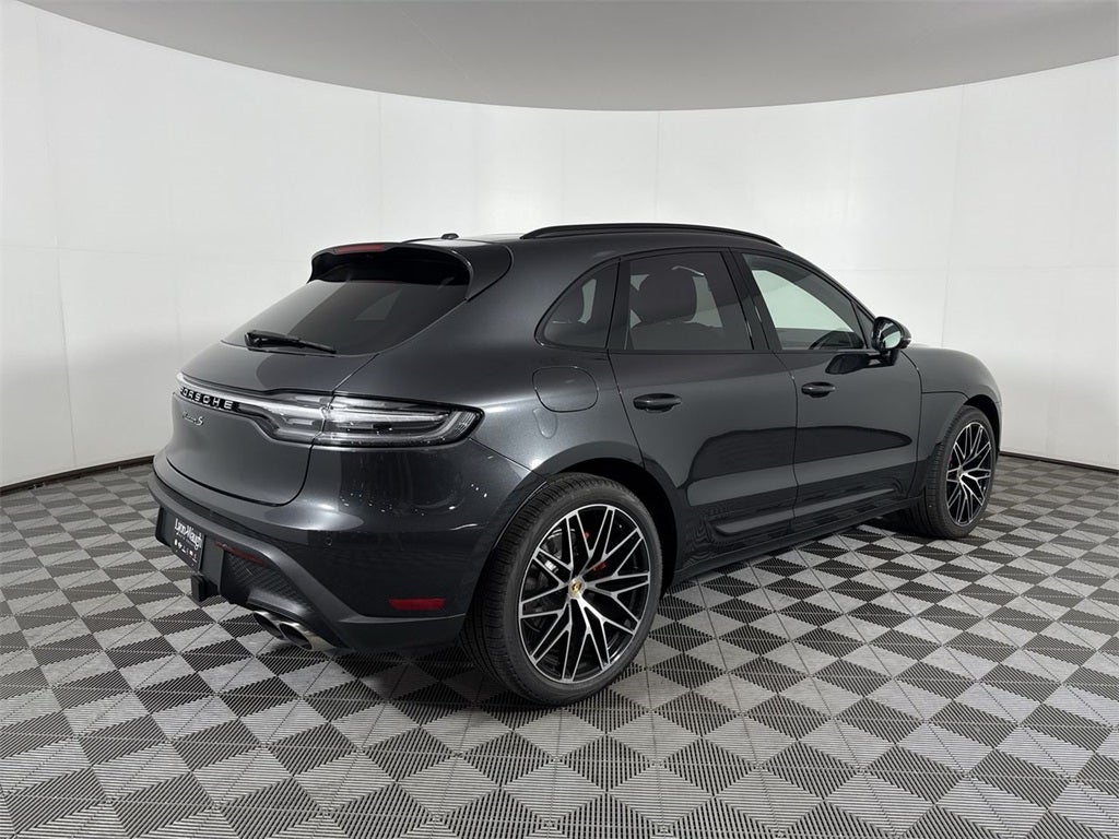 2025 Porsche Macan S