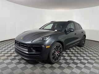 2025 Porsche Macan S