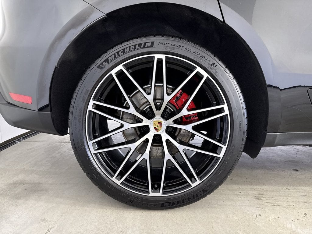 2026 Porsche Macan S