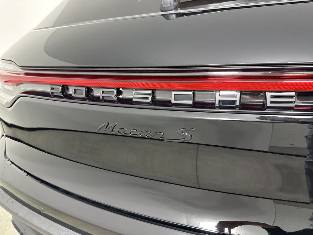 2026 Porsche Macan Macan S