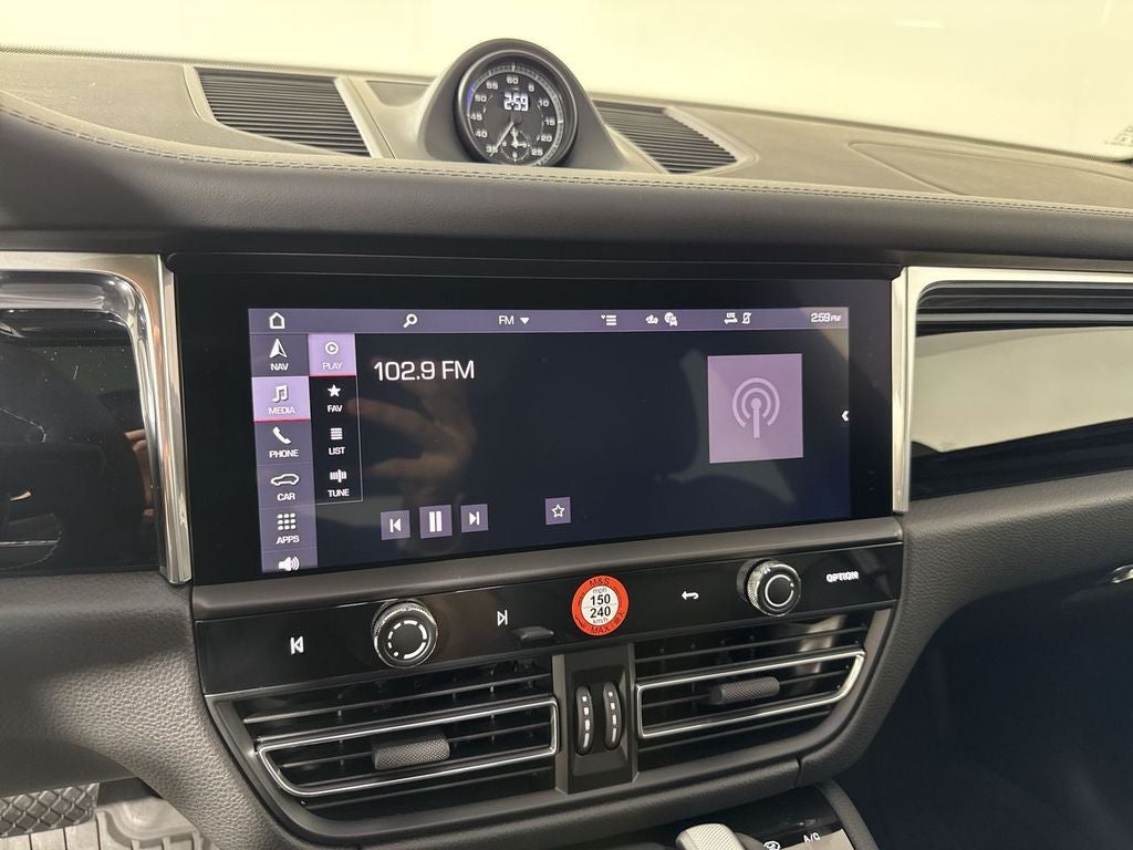 2026 Porsche Macan Macan S