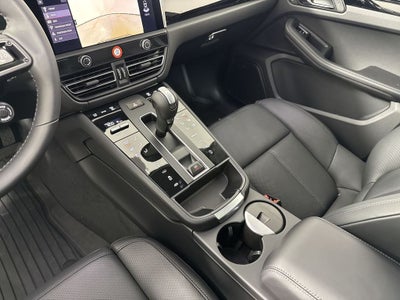 2026 Porsche Macan Macan S