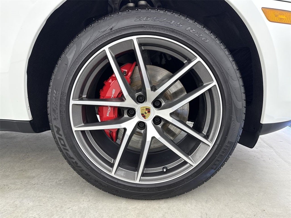 2023 Porsche Macan S